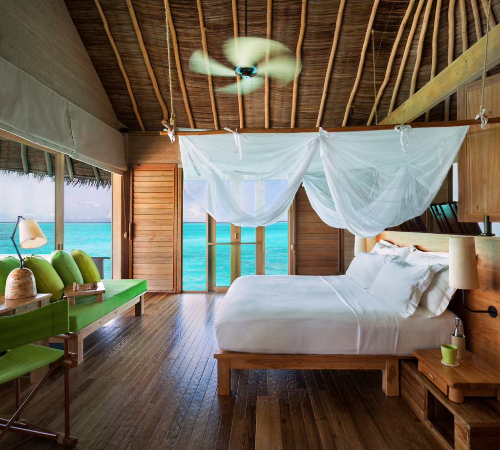 maldives-water-villa-bedroom