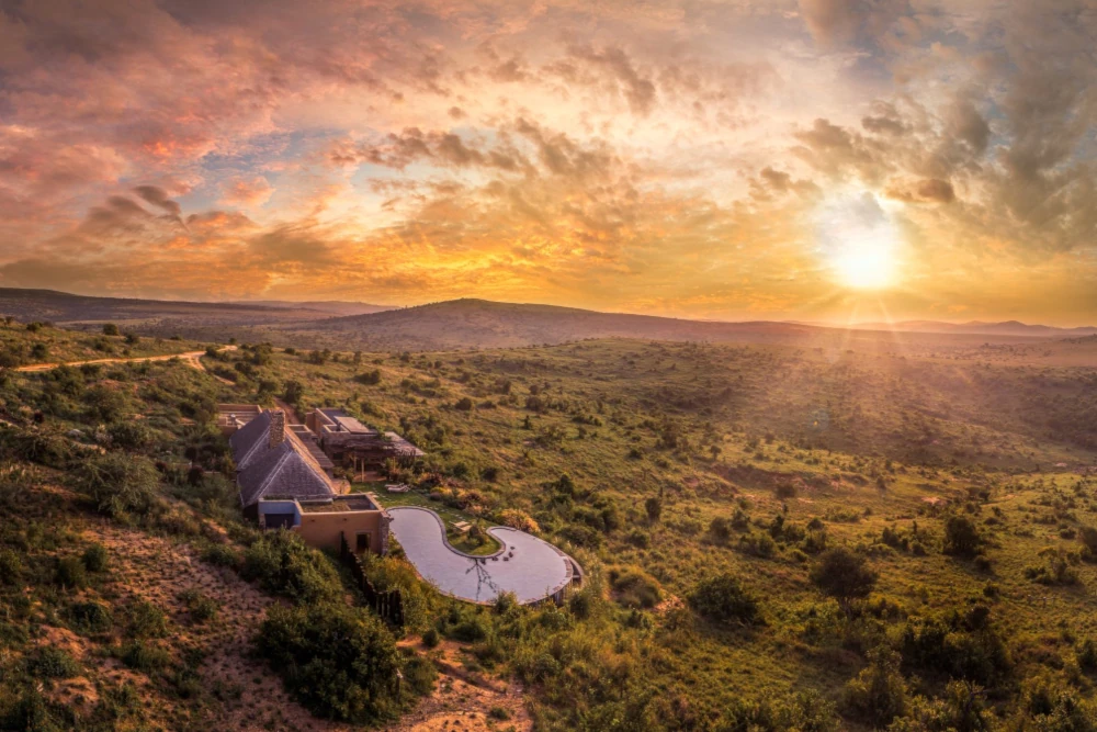 ultimate-wanderluxe-list-safari