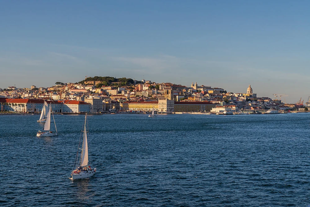 ponant-luxury-bucketlist-voyages