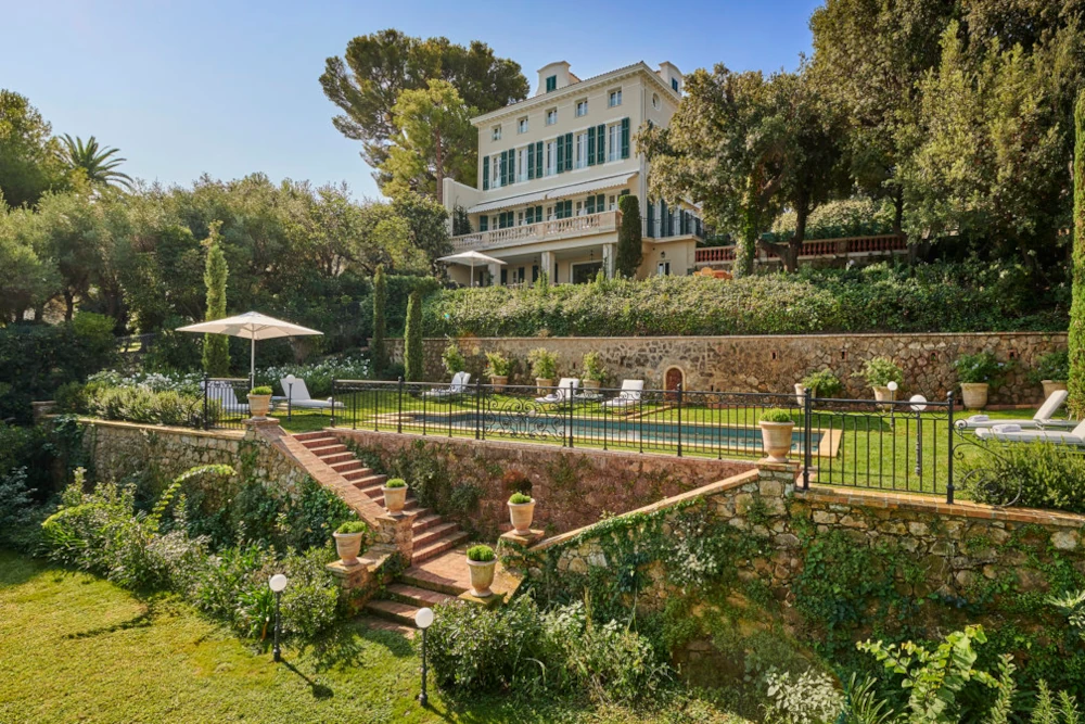 luxury-ultimate-wanderluxe-list